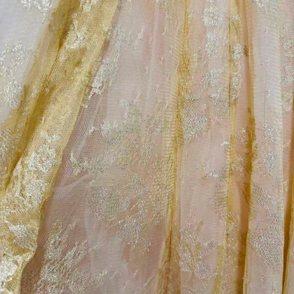 House of CB Madame Gold Metallic Lace Strapless Tulle Midi Gown Size M bigger cu - Picture 4 of 11